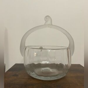 Vintage Romanian art glass basket